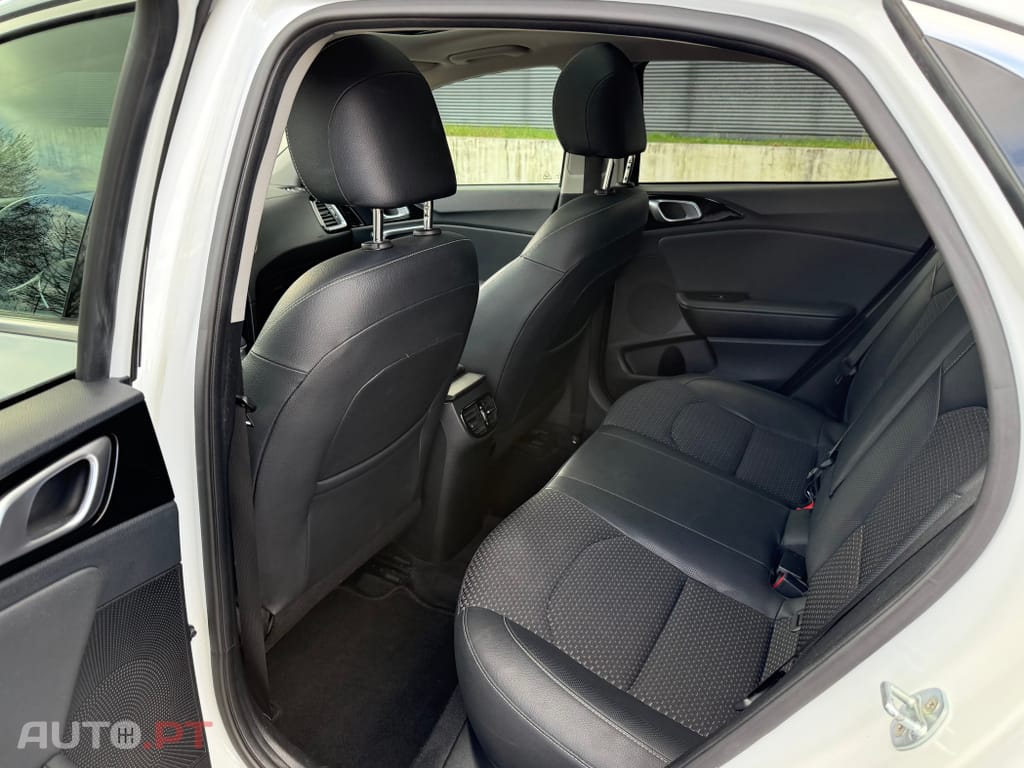 Kia Xceed 1.4 T-GDI Tech+SRF 7DCT