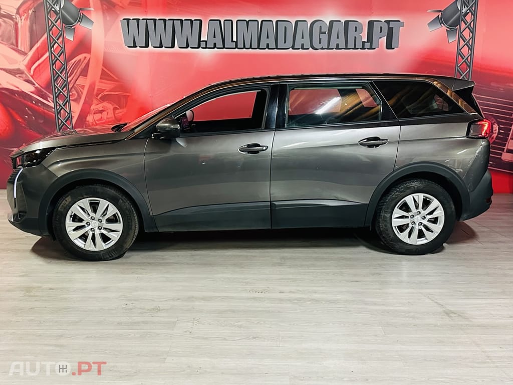 Peugeot 5008 1.2 PureTech Allure EAT8