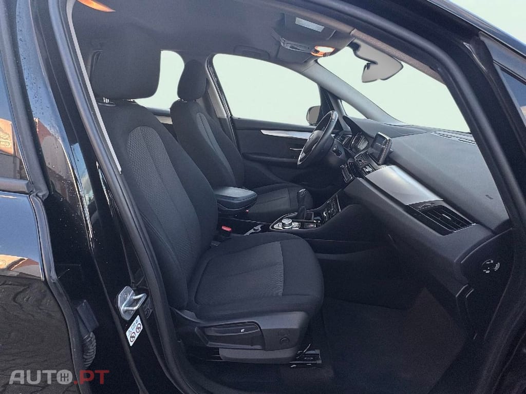 BMW 216 d Advantage