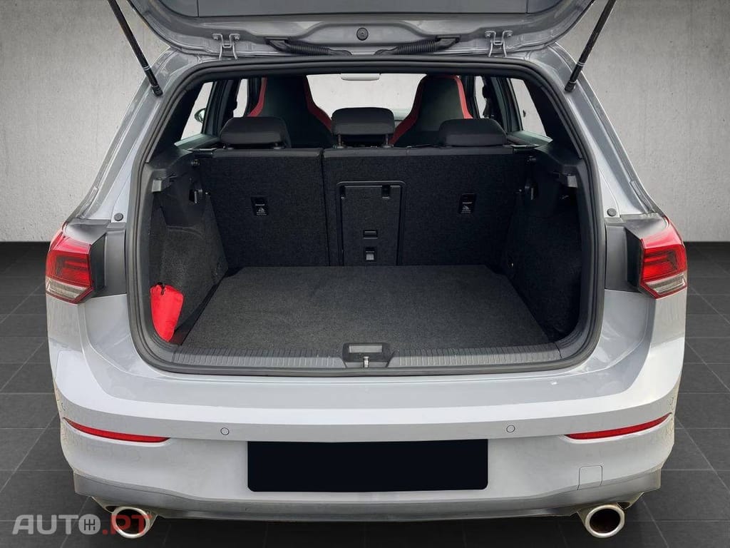 Volkswagen Golf 2.0 TSI GTI DSG