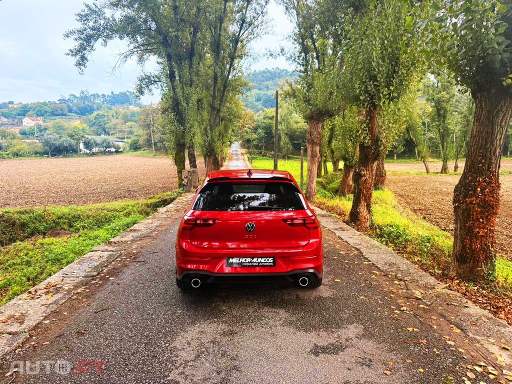 Volkswagen Golf 2.0 TSI GTI DSG