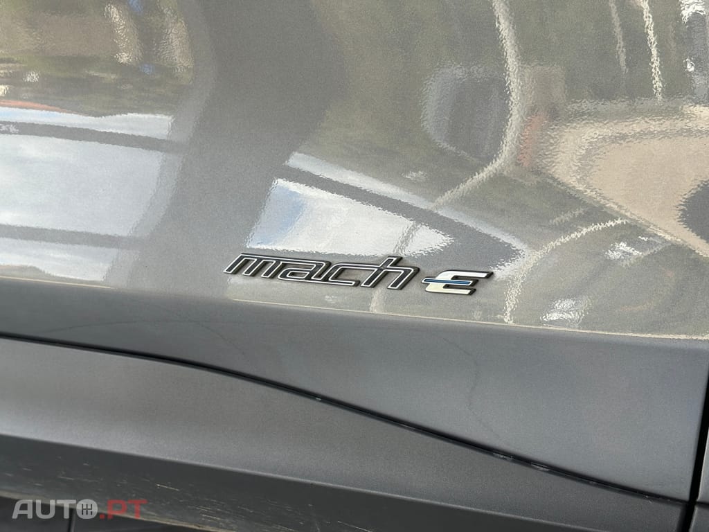 Ford Mustang Mach-E Premium