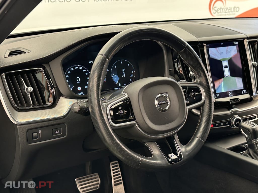 Volvo XC60 2.0 D4 R-Design AWD Geartronic