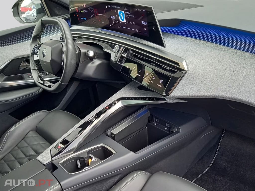 Peugeot E-3008 GT I.V.A DEDUTIVEL