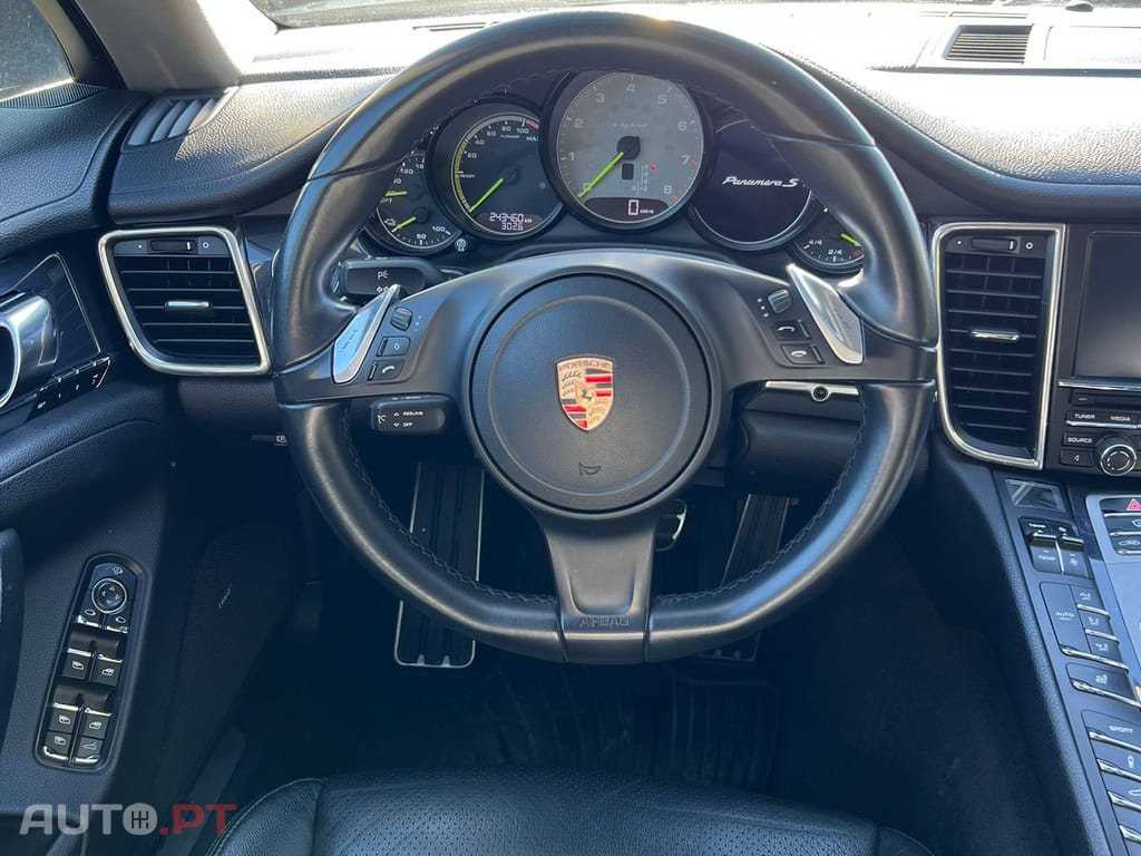 Porsche Panamera S e-Hybrid