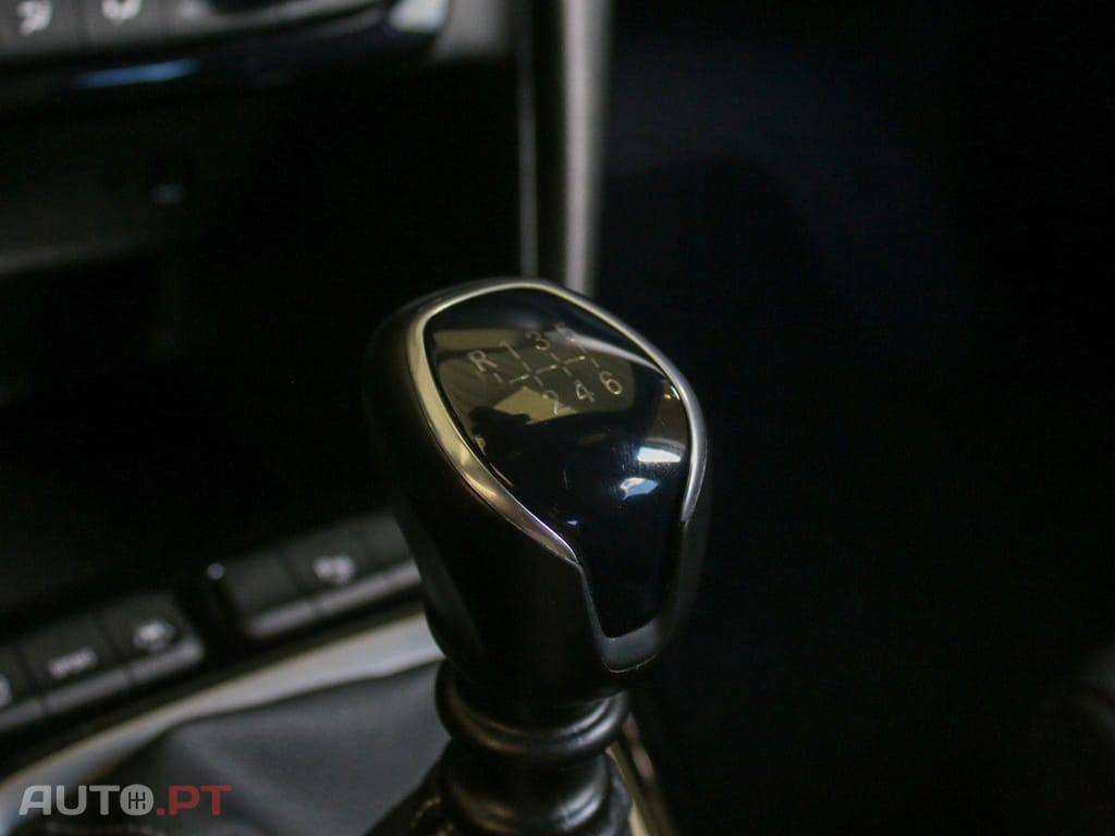 Opel Corsa 1.2 T GS Line