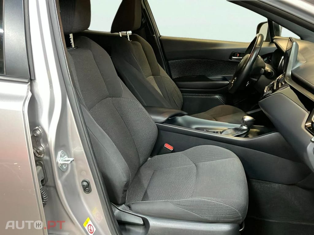Toyota C-HR 1.8 Hybrid Comfort