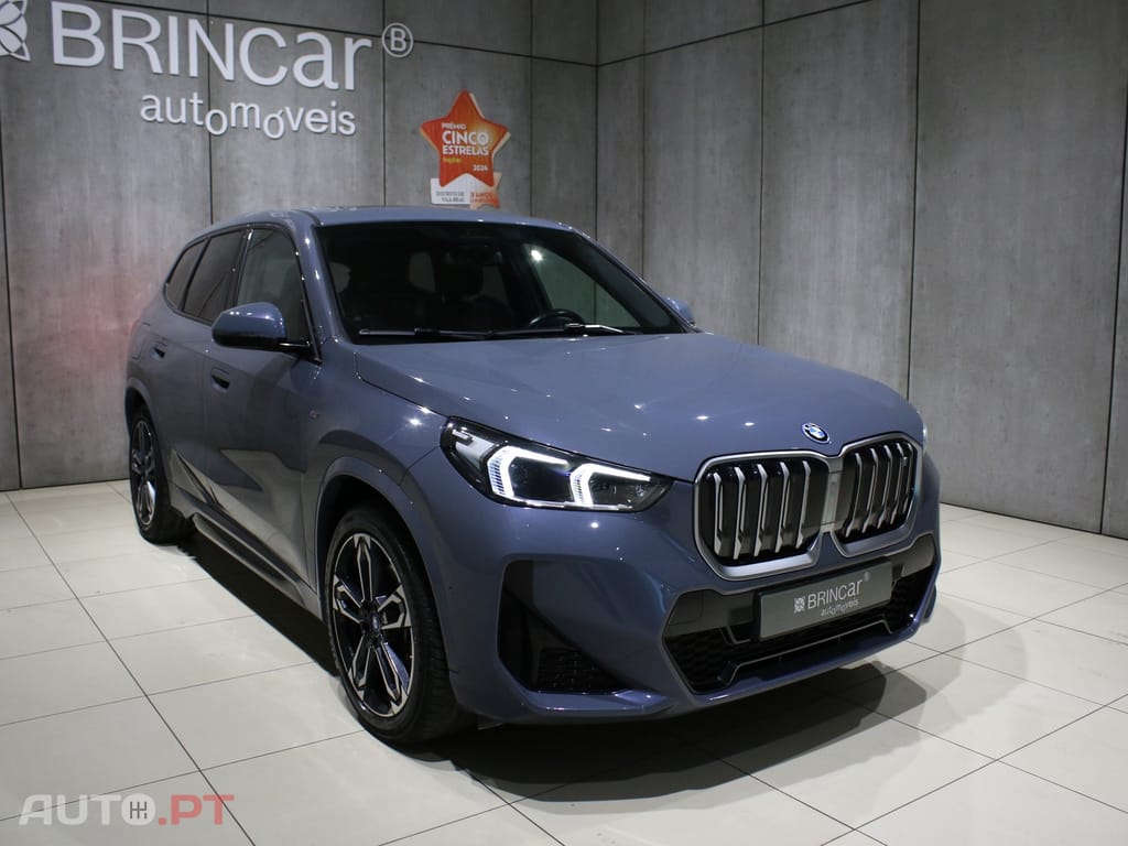 BMW iX1 xDrive30 Pack Desportivo M