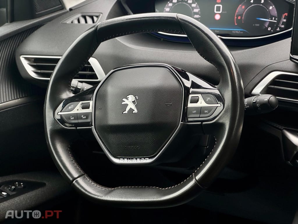 Peugeot 3008 1.5 BlueHDi Active Pack