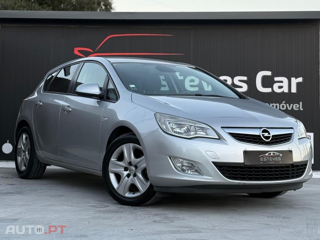 Opel Astra 1.7 CDTi Selection Business
