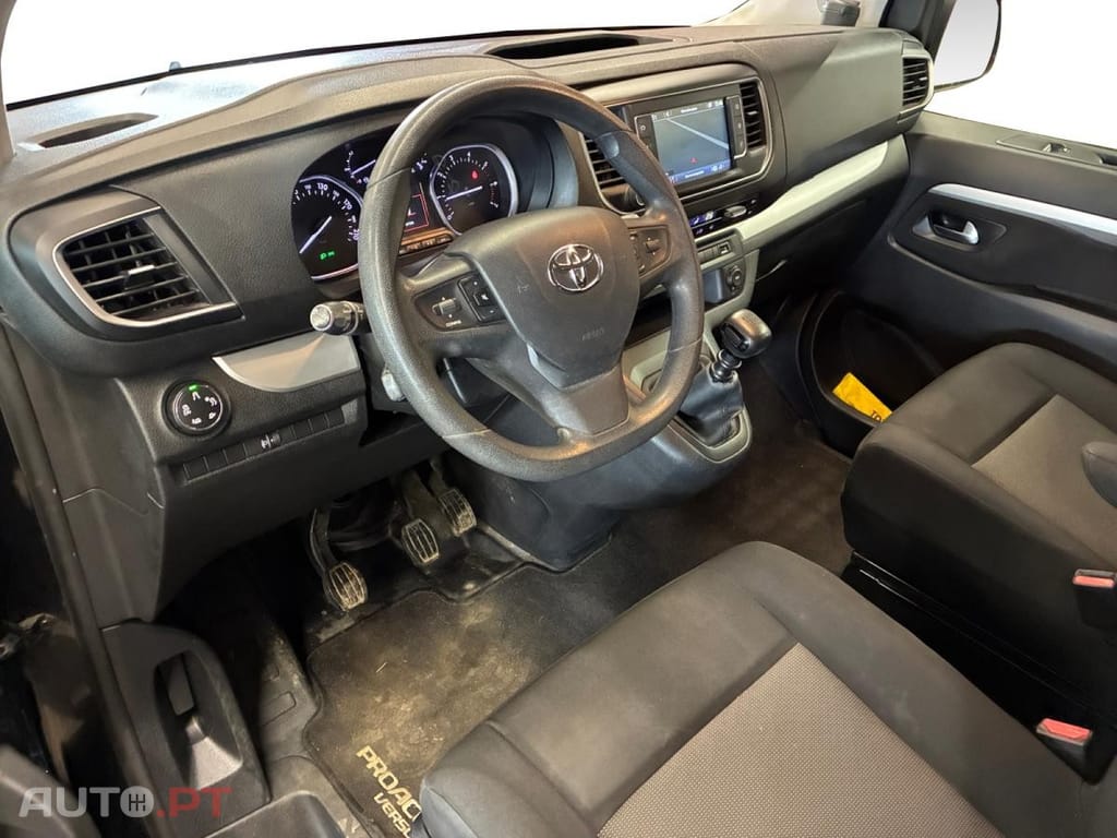 Toyota Proace Verso 1.6 D-4D Compact Dynamic