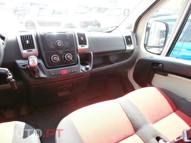 Fiat Ducato Maxi 2.3 M-Jet  Auto 7L C/Báscula