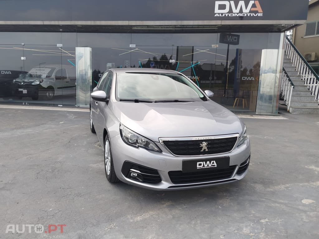 Peugeot 308 1.2 PureTech Business Line