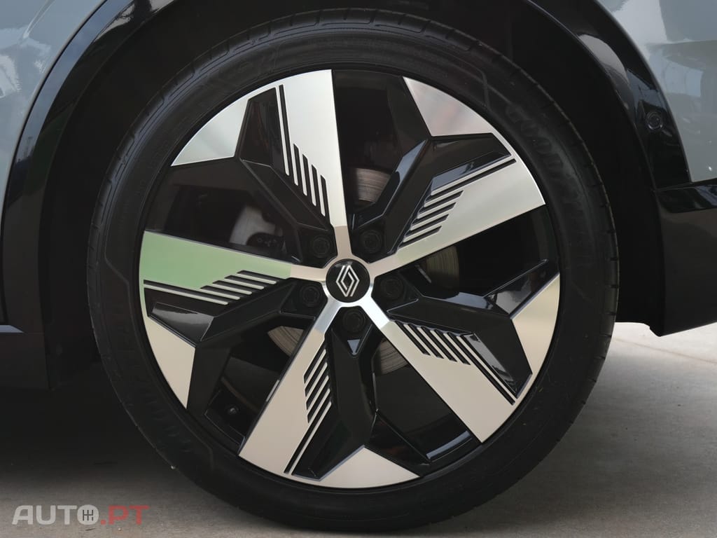 Renault Mégane E-Tech .