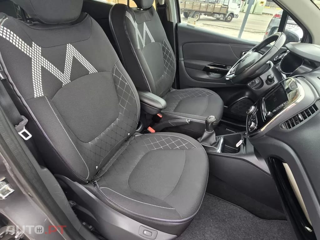 Renault Captur (ENERGY) dCi 90 EDC LIMITED