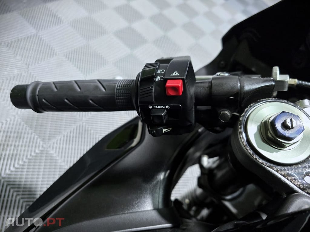 Honda CBR !000 RR Fireblade