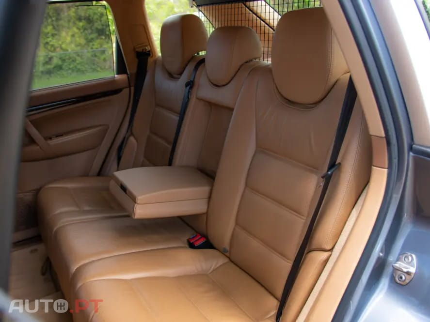Porsche Cayenne Tiptronic