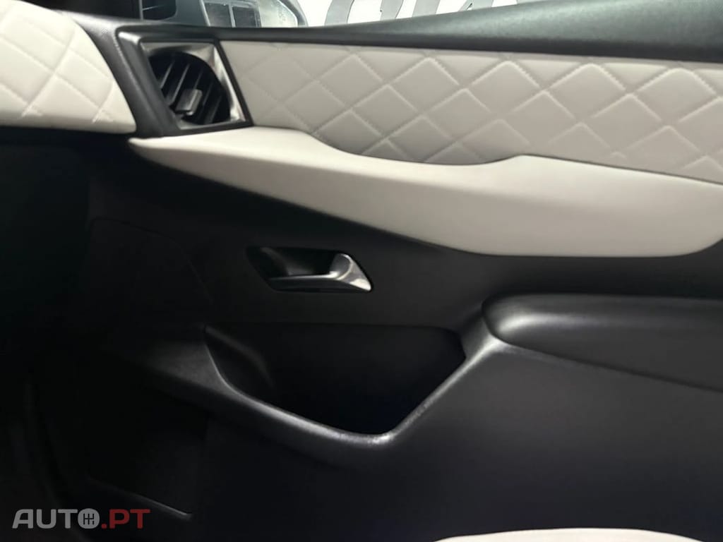 DS DS3 Crossback E-Tense Rivoli