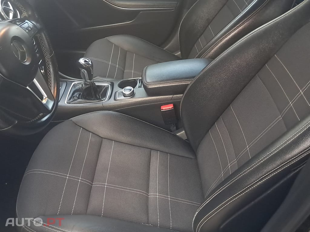 Mercedes-Benz A 180 CDI (BlueEFFICIENCY)