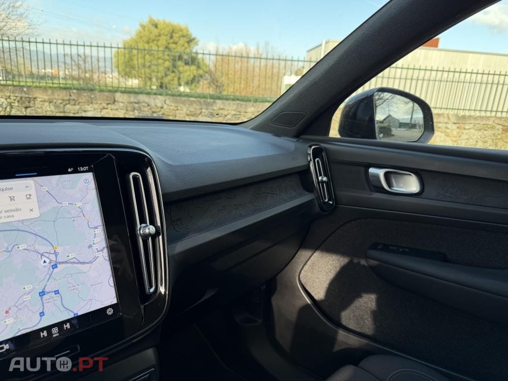 Volvo XC40 Recharge 69 kWh Single Motor Plus