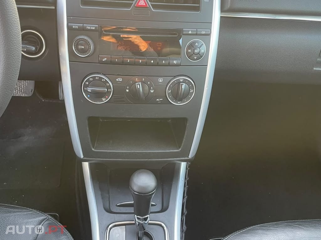 Mercedes-Benz B 180 CDi Autotronic