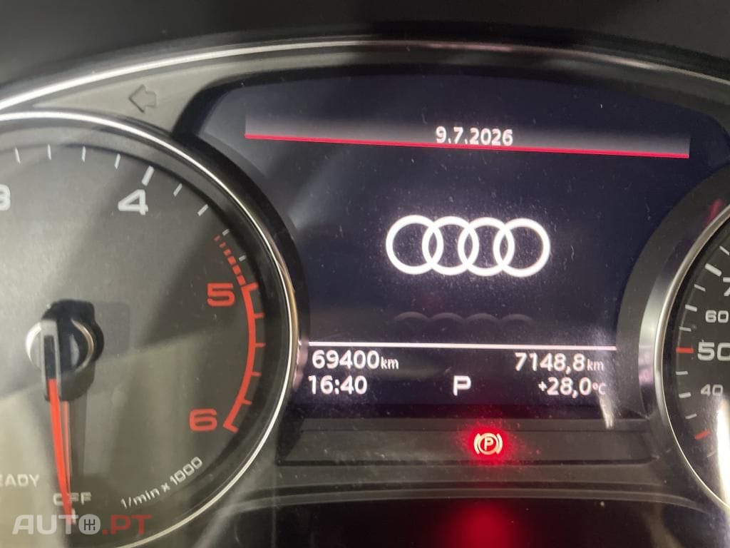 Audi A4 Avant 30 TDI S tronic