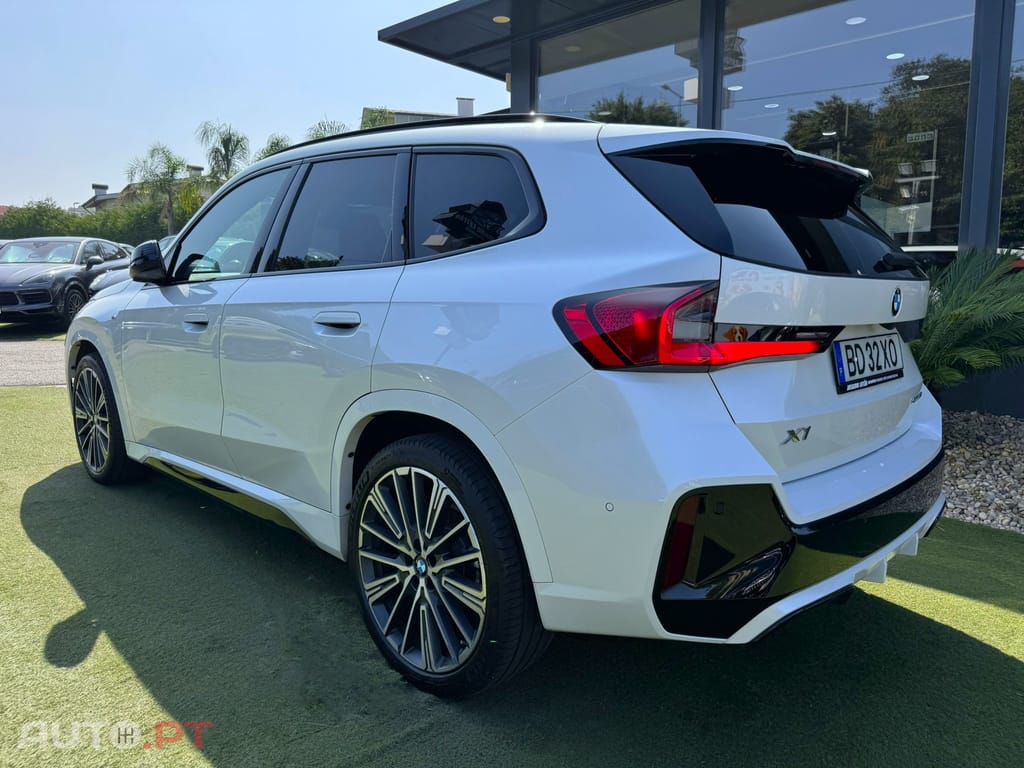 BMW X1 sDrive20i Pack Desportivo M