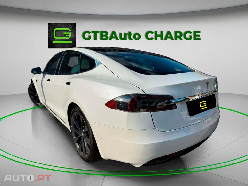 Tesla Model S I.V.A DEDUTÍVEL Long Range