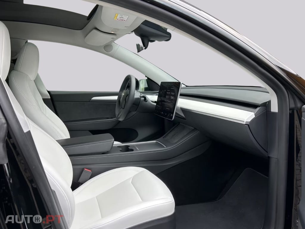 Tesla Model Y Performance Dual AWD I.V.A DEDUTIVEL 
