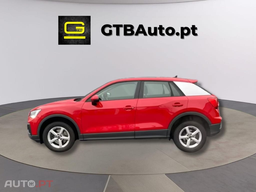 Audi Q2 I.V.A  DEDUTÍVEL 35 TDI 