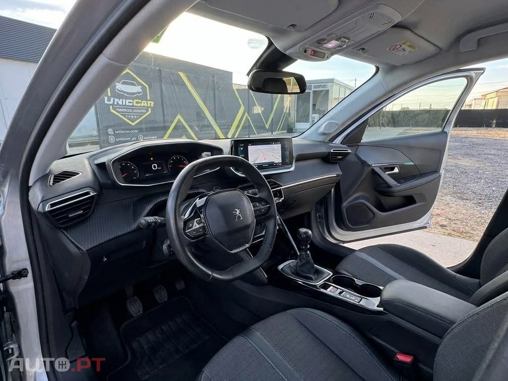 Peugeot 2008 1.5 BlueHDi Active Pack