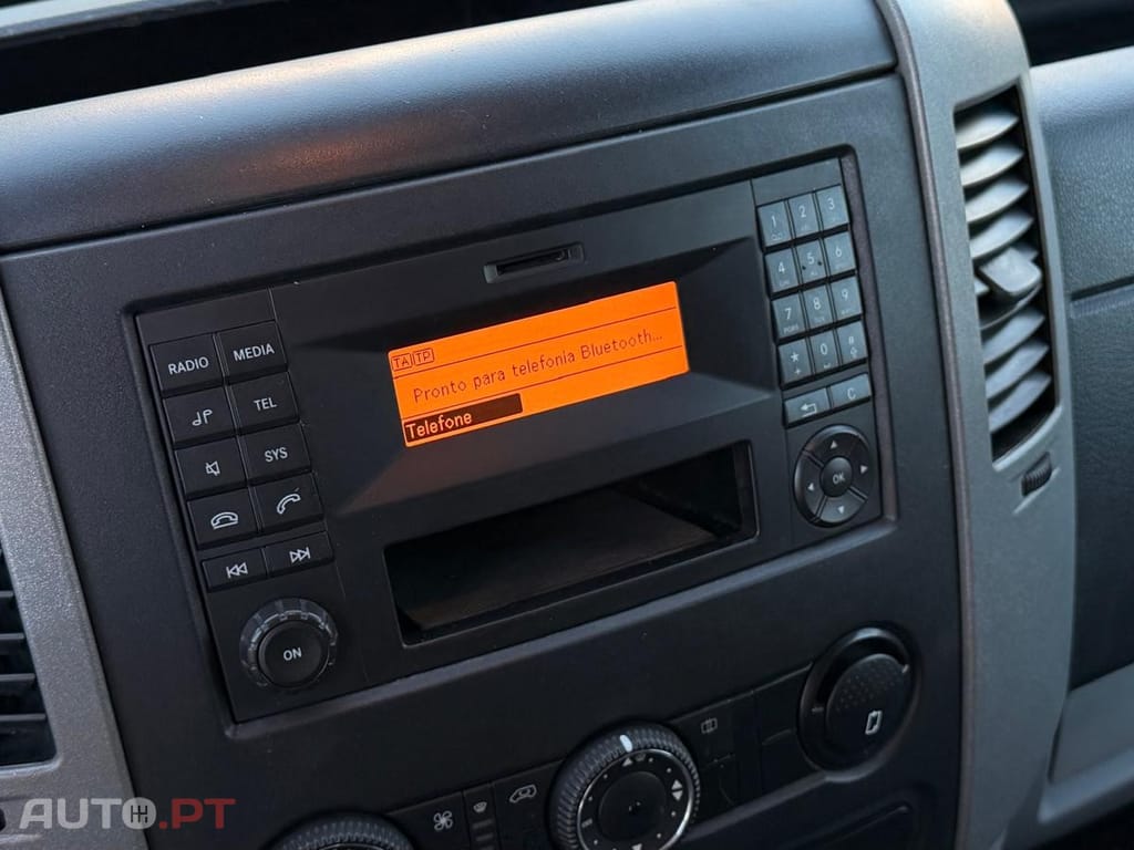 Mercedes-Benz Sprinter 316 CDI  L4 H2