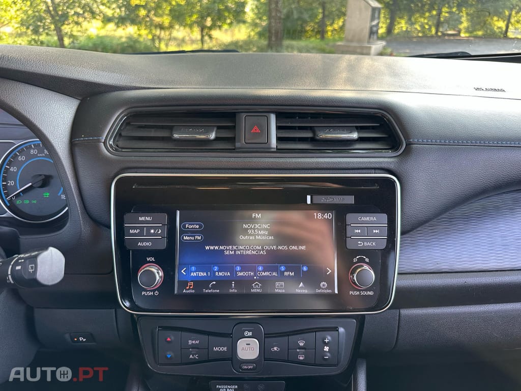 Nissan Leaf Tekna Two Tone+ProPilot Park