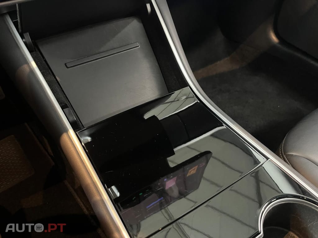 Tesla Model 3 Standard Range