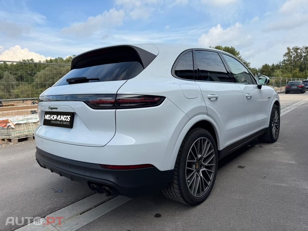 Porsche Cayenne E-Hybrid Platinum Edition