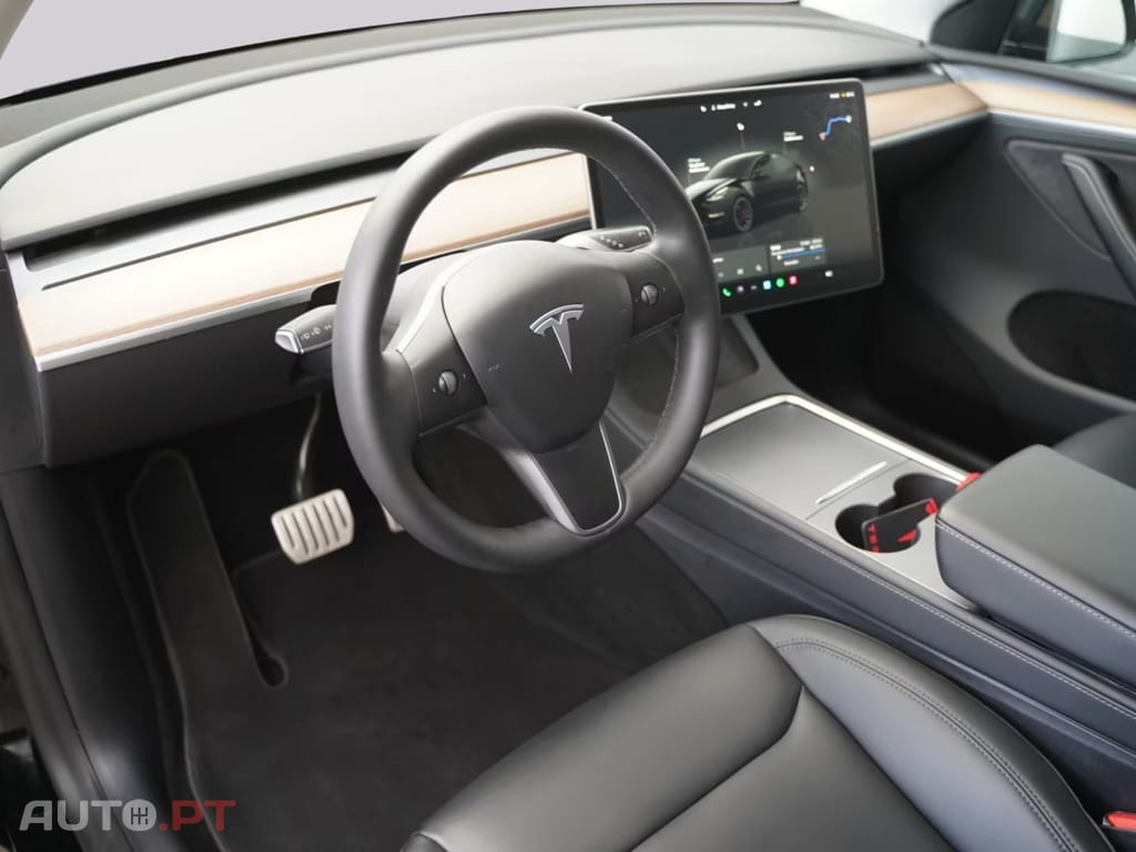 Tesla Model Y Performance I.V.A DEDUTIVEL 