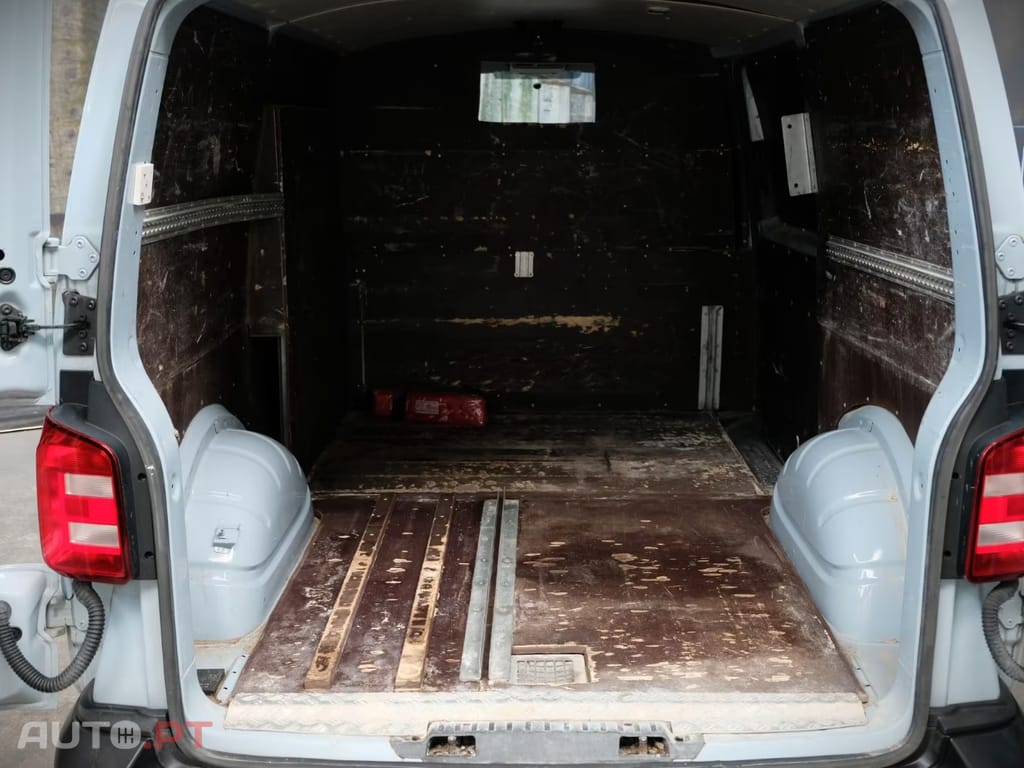 Volkswagen Transporter T6 2.0 TDI