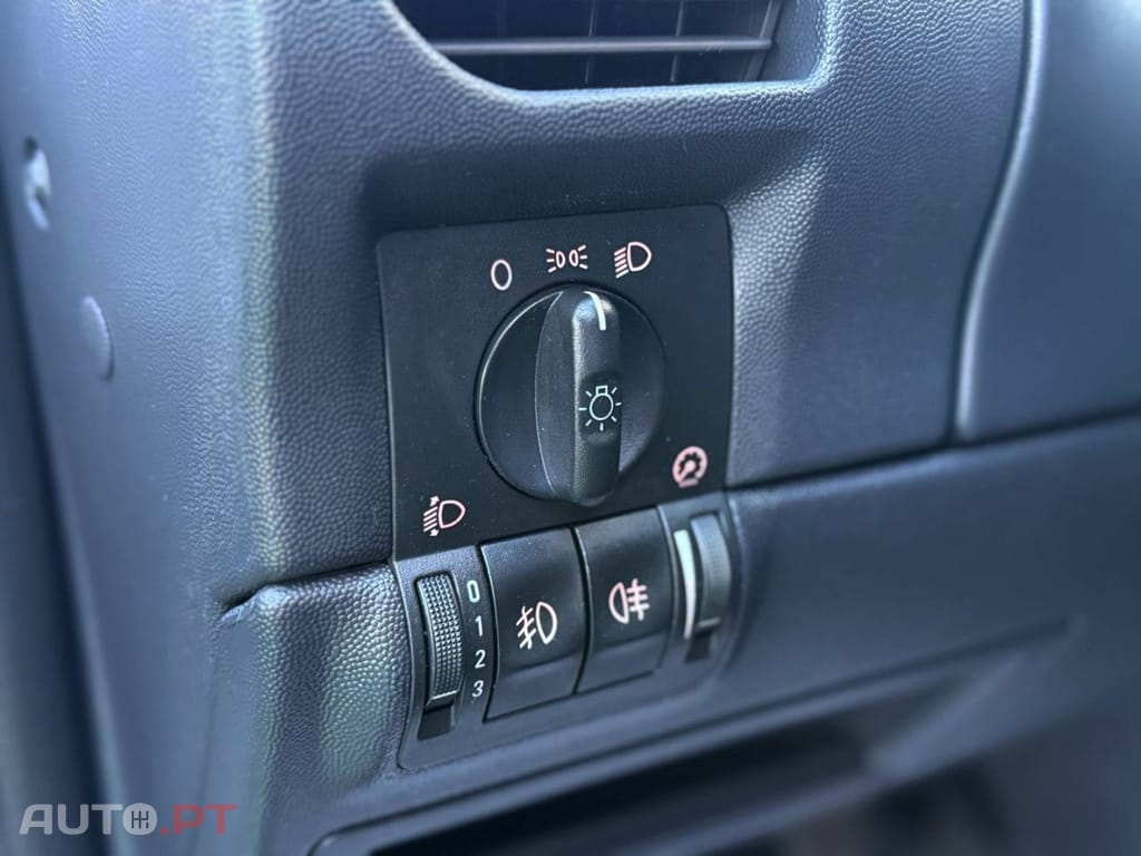 Opel Corsa 1.2 Twinport Enjoy