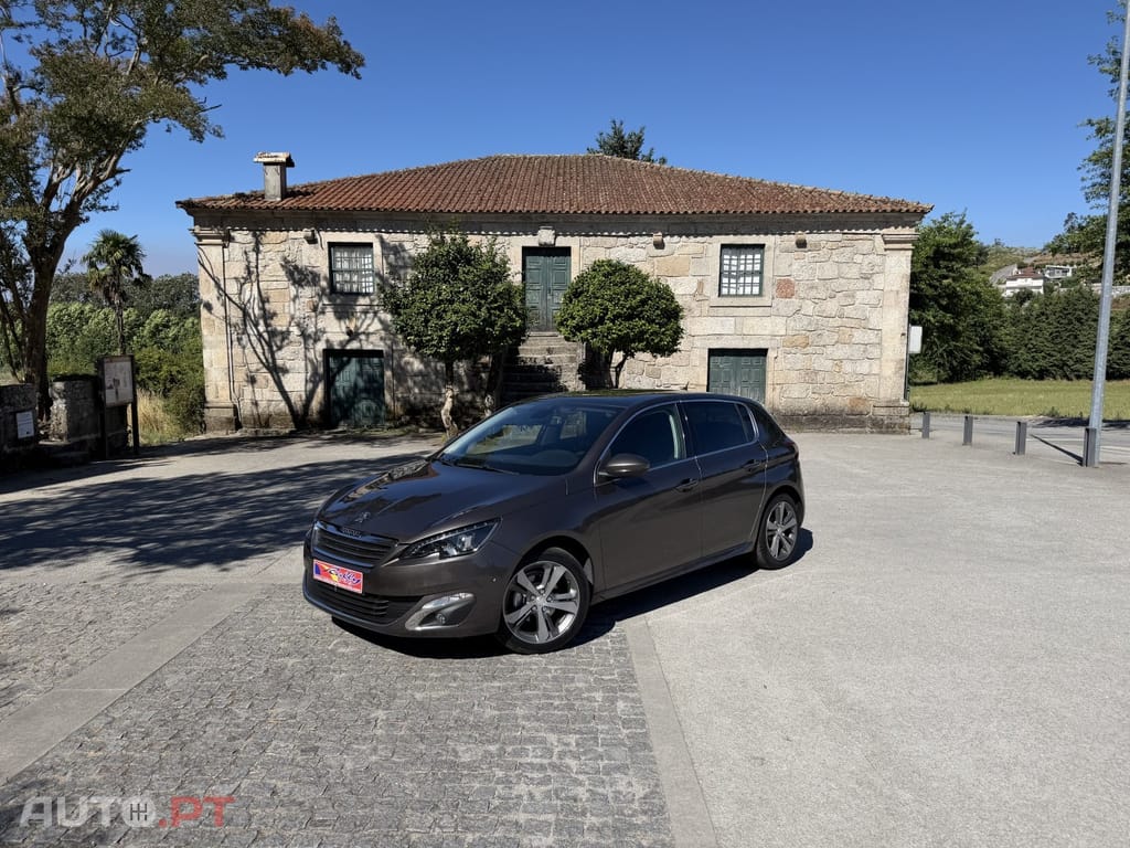 Peugeot 308 1.6 BlueHDi Allure J17