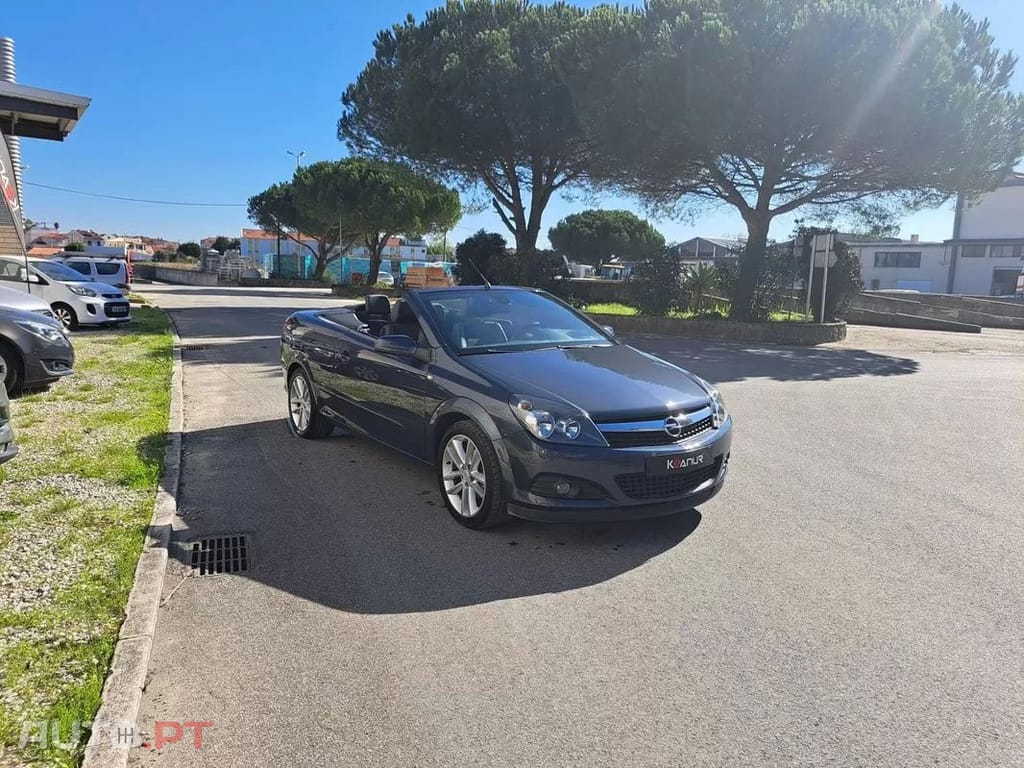 Opel Astra Cabrio TwinTop 1.6