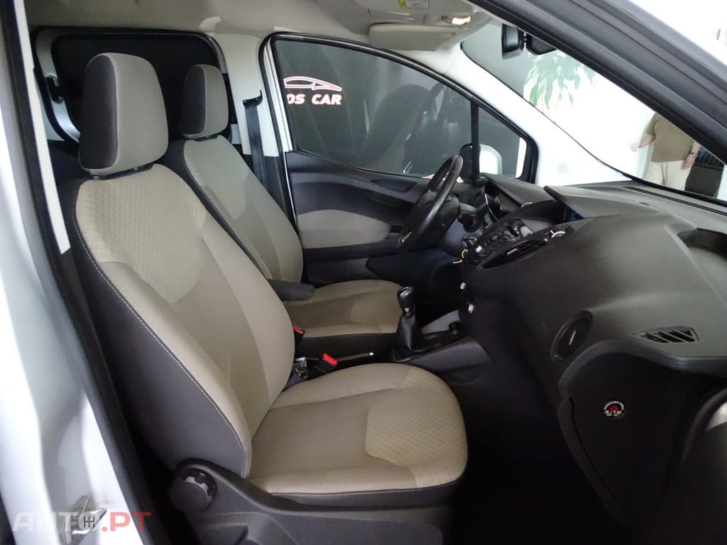 Ford Tourneo 1.5 TDCi Titanium