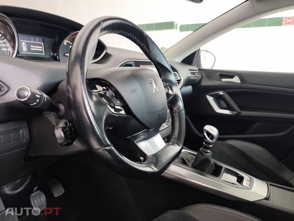 Peugeot 308 SW 1.6 BlueHDi GT Line