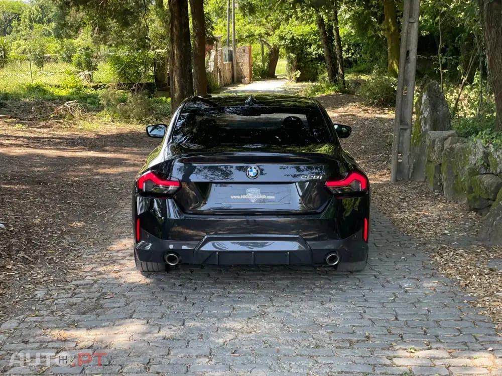 BMW 220 i Coupe Pack M Auto