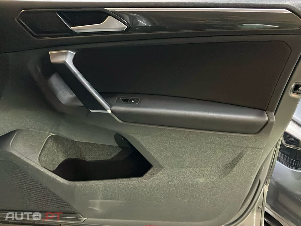 Volkswagen Tiguan 2.0 TDI Highline DSG 4Motion