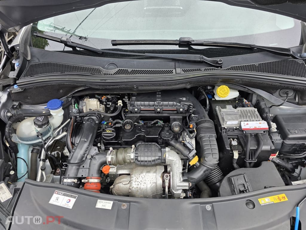 Peugeot 2008 1.6 BlueHDi Allure