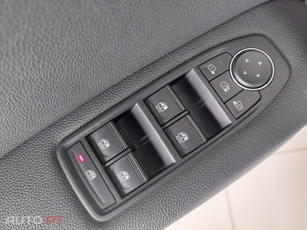 Renault Captur 1.0 TCe Intens Bi-Fuel