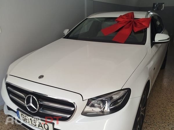 Mercedes-Benz E 300 de 4Matic 9G-TRONIC