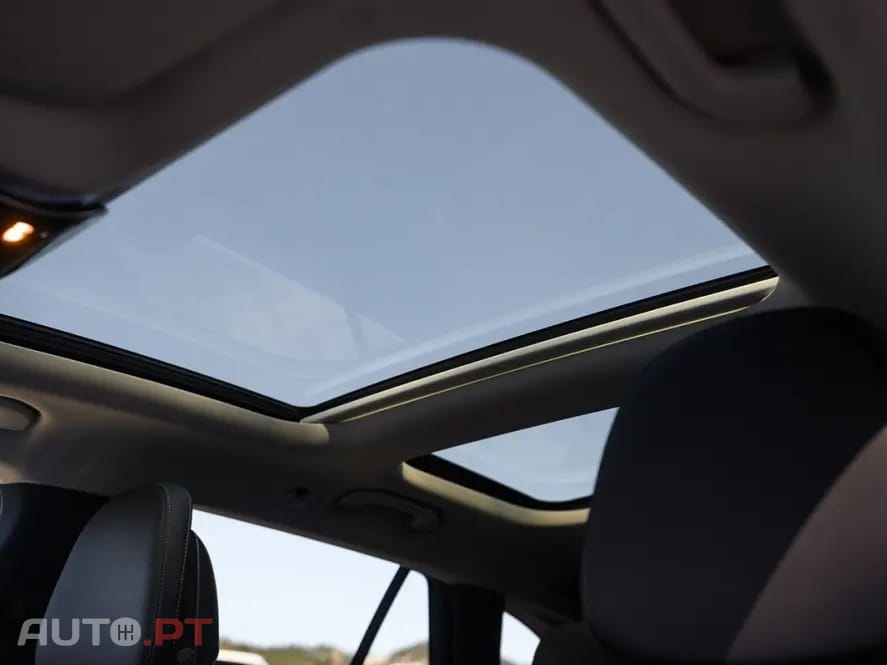 Mercedes-Benz C 300 e AMG Line