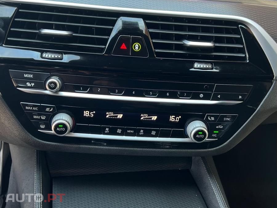 BMW 520 d Pack Desportivo M Auto