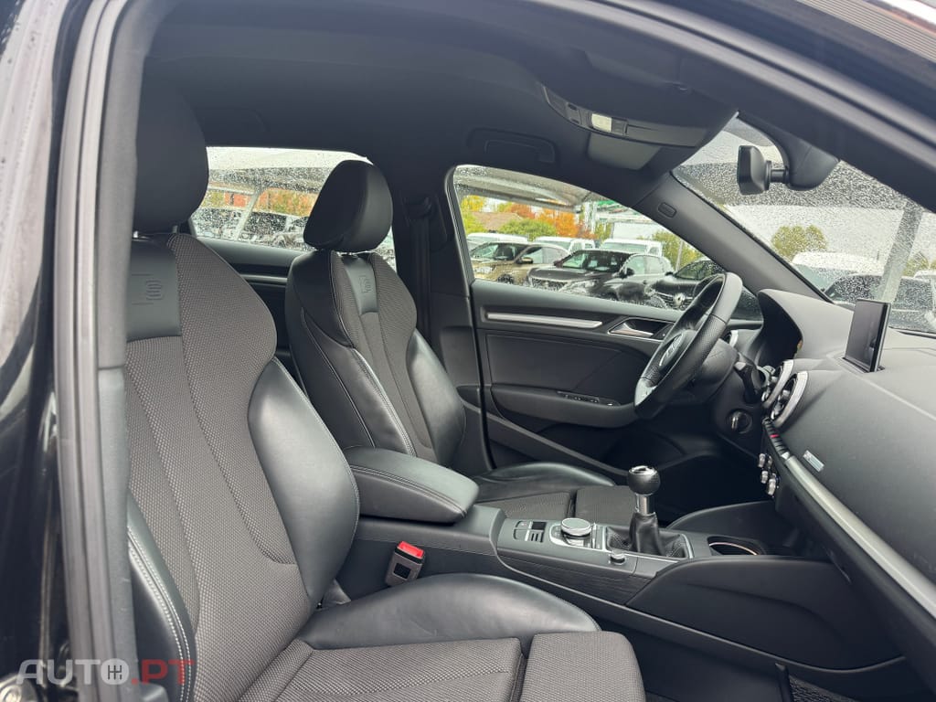 Audi A3 Sportback 1.6 TDI S-line